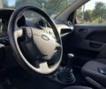 Красный Форд Фиеста, объемом двигателя 1.39 л и пробегом 165 тыс. км за 4900 $, фото 5 на Automoto.ua