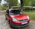 Красный Форд Фиеста, объемом двигателя 1.4 л и пробегом 277 тыс. км за 3700 $, фото 1 на Automoto.ua