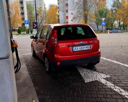 Червоний Форд Фієста, об'ємом двигуна 1.4 л та пробігом 199 тис. км за 4200 $, фото 6 на Automoto.ua