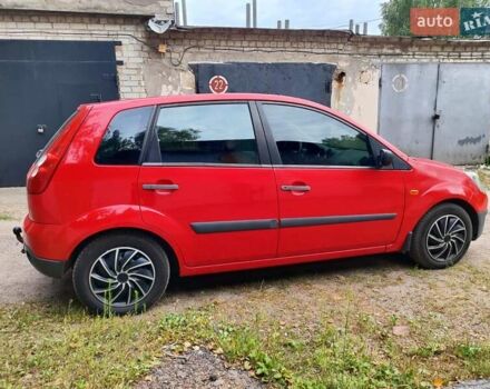 Красный Форд Фиеста, объемом двигателя 1.3 л и пробегом 208 тыс. км за 3900 $, фото 10 на Automoto.ua