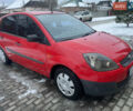 Червоний Форд Фієста, об'ємом двигуна 1.24 л та пробігом 300 тис. км за 3250 $, фото 1 на Automoto.ua