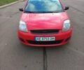 Красный Форд Фиеста, объемом двигателя 1.3 л и пробегом 160 тыс. км за 2800 $, фото 1 на Automoto.ua