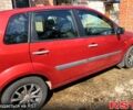 Красный Форд Фиеста, объемом двигателя 1.4 л и пробегом 174 тыс. км за 3500 $, фото 3 на Automoto.ua