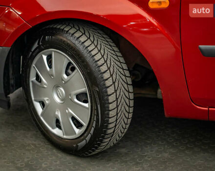 Червоний Форд Фієста, об'ємом двигуна 1.2 л та пробігом 94 тис. км за 4973 $, фото 7 на Automoto.ua