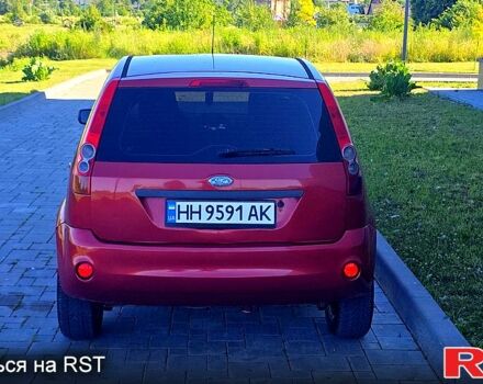 Червоний Форд Фієста, об'ємом двигуна 1.4 л та пробігом 215 тис. км за 3900 $, фото 7 на Automoto.ua