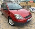 Червоний Форд Фієста, об'ємом двигуна 1.24 л та пробігом 208 тис. км за 3400 $, фото 1 на Automoto.ua