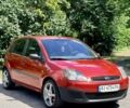 Червоний Форд Фієста, об'ємом двигуна 1.2 л та пробігом 230 тис. км за 4468 $, фото 5 на Automoto.ua