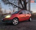Красный Форд Фиеста, объемом двигателя 1.39 л и пробегом 255 тыс. км за 3250 $, фото 2 на Automoto.ua