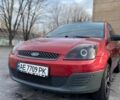 Красный Форд Фиеста, объемом двигателя 1.4 л и пробегом 158 тыс. км за 5000 $, фото 1 на Automoto.ua