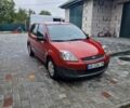 Червоний Форд Фієста, об'ємом двигуна 1.4 л та пробігом 112 тис. км за 4112 $, фото 2 на Automoto.ua