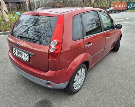 Червоний Форд Фієста, об'ємом двигуна 1.2 л та пробігом 158 тис. км за 3500 $, фото 8 на Automoto.ua