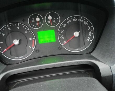 Форд Фиеста 2008 в Броварах на Automoto.ua Красный Форд Фиеста, объемом двигателя 1.4 л и пробегом 134 тыс. км за 4300 $, фото 6 на Automoto.ua