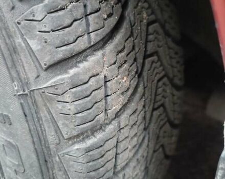 Красный Форд Фиеста, объемом двигателя 1.39 л и пробегом 134 тыс. км за 4200 $, фото 4 на Automoto.ua