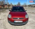 Червоний Форд Фієста, об'ємом двигуна 1.39 л та пробігом 199 тис. км за 4500 $, фото 1 на Automoto.ua
