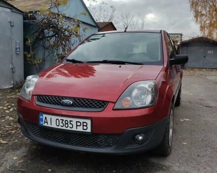 Красный Форд Фиеста, объемом двигателя 1.39 л и пробегом 134 тыс. км за 4200 $, фото 7 на Automoto.ua