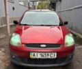 Красный Форд Фиеста, объемом двигателя 1.4 л и пробегом 273 тыс. км за 3800 $, фото 13 на Automoto.ua