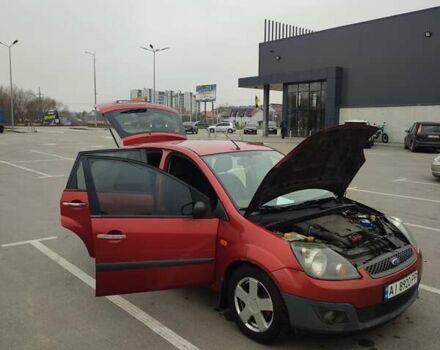 Красный Форд Фиеста, объемом двигателя 1.4 л и пробегом 170 тыс. км за 4100 $, фото 41 на Automoto.ua