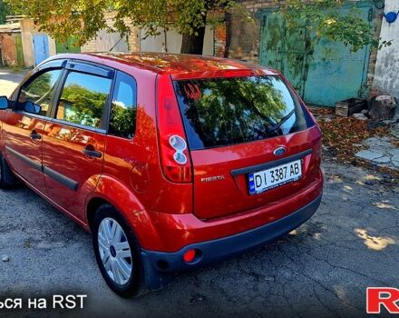 Красный Форд Фиеста, объемом двигателя 1.4 л и пробегом 247 тыс. км за 4158 $, фото 5 на Automoto.ua