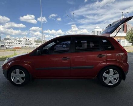 Червоний Форд Фієста, об'ємом двигуна 1.39 л та пробігом 200 тис. км за 4300 $, фото 18 на Automoto.ua