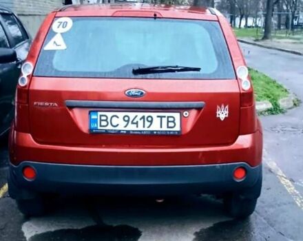Червоний Форд Фієста, об'ємом двигуна 1.4 л та пробігом 164 тис. км за 3600 $, фото 3 на Automoto.ua