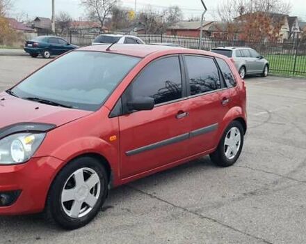 Красный Форд Фиеста, объемом двигателя 1.4 л и пробегом 205 тыс. км за 4300 $, фото 10 на Automoto.ua