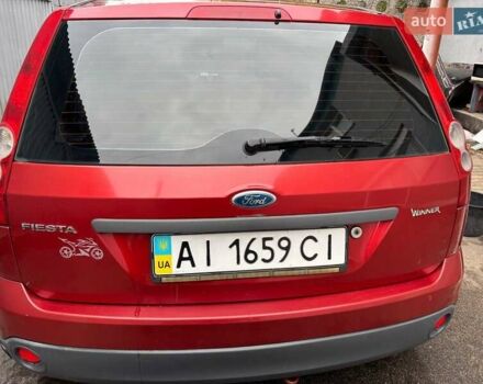 Красный Форд Фиеста, объемом двигателя 1.4 л и пробегом 273 тыс. км за 3800 $, фото 9 на Automoto.ua