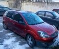 Червоний Форд Фієста, об'ємом двигуна 1.4 л та пробігом 180 тис. км за 3200 $, фото 1 на Automoto.ua