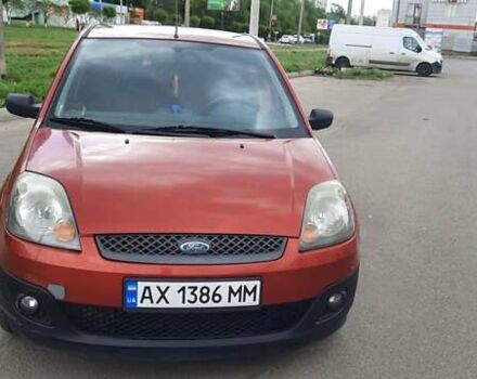 Червоний Форд Фієста, об'ємом двигуна 1.4 л та пробігом 149 тис. км за 3200 $, фото 17 на Automoto.ua