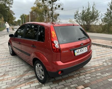 Красный Форд Фиеста, объемом двигателя 1.3 л и пробегом 169 тыс. км за 4000 $, фото 10 на Automoto.ua