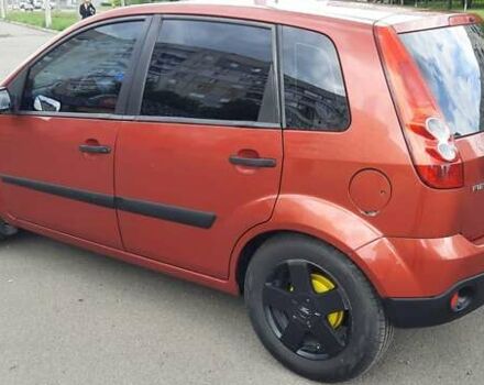 Червоний Форд Фієста, об'ємом двигуна 1.4 л та пробігом 149 тис. км за 3200 $, фото 18 на Automoto.ua