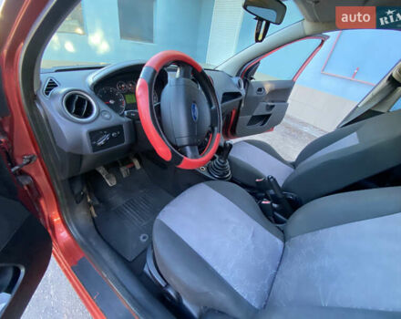 Форд Фиеста 2008 в Хмельницком на Automoto.ua Красный Форд Фиеста, объемом двигателя 1.39 л и пробегом 189 тыс. км за 3650 $, фото 28 на Automoto.ua