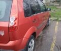 Червоний Форд Фієста, об'ємом двигуна 1.24 л та пробігом 164 тис. км за 3800 $, фото 4 на Automoto.ua
