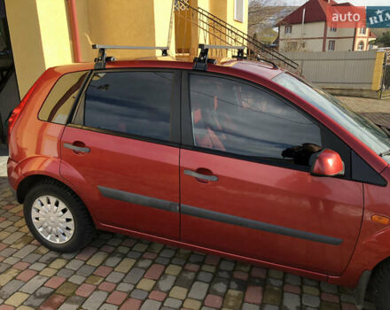 Червоний Форд Фієста, об'ємом двигуна 1.25 л та пробігом 140 тис. км за 2999 $, фото 11 на Automoto.ua