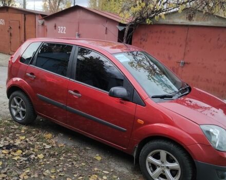 Форд Фиеста 2008 в Броварах на Automoto.ua Красный Форд Фиеста, объемом двигателя 1.4 л и пробегом 134 тыс. км за 4300 $, фото 5 на Automoto.ua