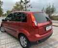 Красный Форд Фиеста, объемом двигателя 1.3 л и пробегом 169 тыс. км за 4000 $, фото 2 на Automoto.ua