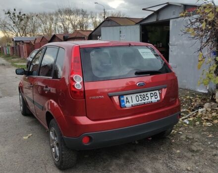 Форд Фиеста 2008 в Броварах на Automoto.ua Красный Форд Фиеста, объемом двигателя 1.4 л и пробегом 134 тыс. км за 4300 $, фото 2 на Automoto.ua