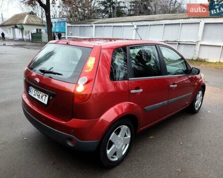 Червоний Форд Фієста, об'ємом двигуна 1.4 л та пробігом 130 тис. км за 4300 $, фото 23 на Automoto.ua