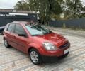 Красный Форд Фиеста, объемом двигателя 1.3 л и пробегом 169 тыс. км за 4000 $, фото 6 на Automoto.ua