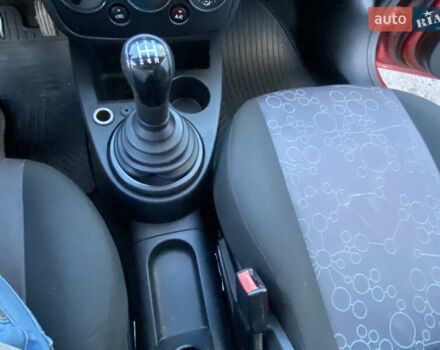 Форд Фиеста 2008 в Хмельницком на Automoto.ua Красный Форд Фиеста, объемом двигателя 1.39 л и пробегом 189 тыс. км за 3650 $, фото 32 на Automoto.ua