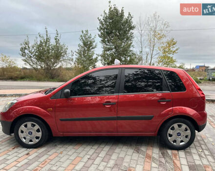 Красный Форд Фиеста, объемом двигателя 1.24 л и пробегом 170 тыс. км за 3999 $, фото 16 на Automoto.ua