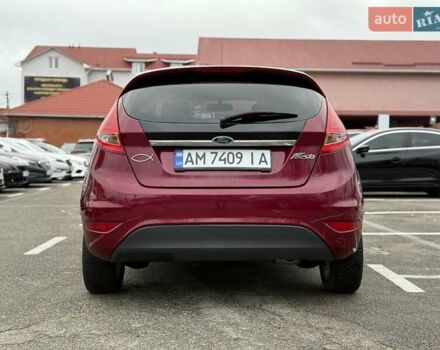 Червоний Форд Фієста, об'ємом двигуна 1.39 л та пробігом 110 тис. км за 6700 $, фото 13 на Automoto.ua