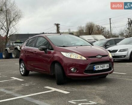 Червоний Форд Фієста, об'ємом двигуна 1.39 л та пробігом 110 тис. км за 6700 $, фото 3 на Automoto.ua