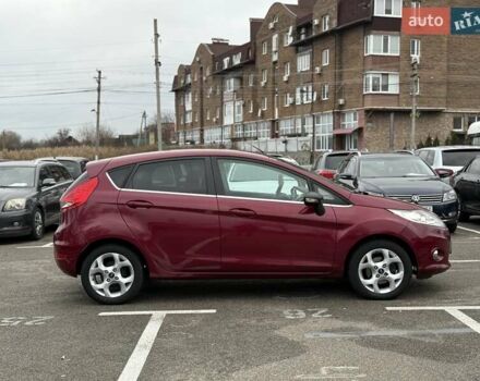 Червоний Форд Фієста, об'ємом двигуна 1.39 л та пробігом 110 тис. км за 6700 $, фото 10 на Automoto.ua