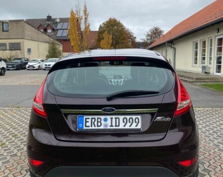 Красный Форд Фиеста, объемом двигателя 1.4 л и пробегом 154 тыс. км за 4500 $, фото 1 на Automoto.ua