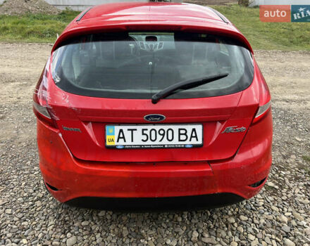 Червоний Форд Фієста, об'ємом двигуна 1.25 л та пробігом 205 тис. км за 2900 $, фото 4 на Automoto.ua