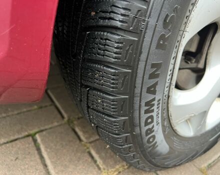 Форд Фиеста 2010 в Киеве на Automoto.ua Красный Форд Фиеста, объемом двигателя 1.4 л и пробегом 160 тыс. км за 6500 $, фото 10 на Automoto.ua