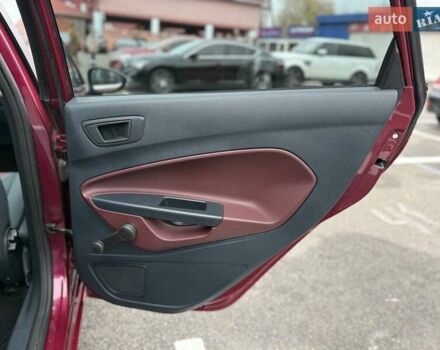 Червоний Форд Фієста, об'ємом двигуна 1.39 л та пробігом 110 тис. км за 6700 $, фото 27 на Automoto.ua