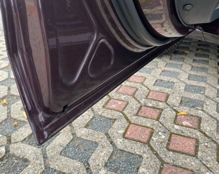 Красный Форд Фиеста, объемом двигателя 1.4 л и пробегом 154 тыс. км за 4500 $, фото 5 на Automoto.ua