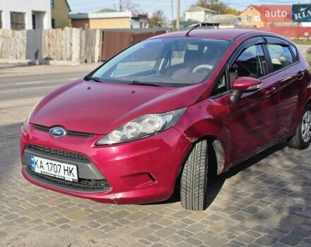 Красный Форд Фиеста, объемом двигателя 1.4 л и пробегом 136 тыс. км за 6300 $, фото 3 на Automoto.ua