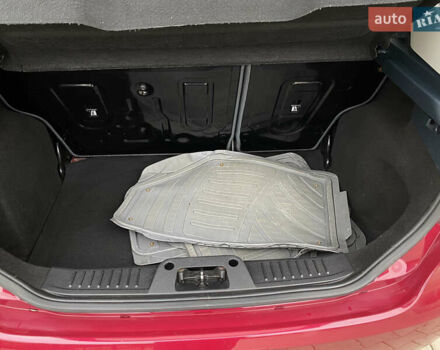 Красный Форд Фиеста, объемом двигателя 1.4 л и пробегом 65 тыс. км за 8300 $, фото 89 на Automoto.ua